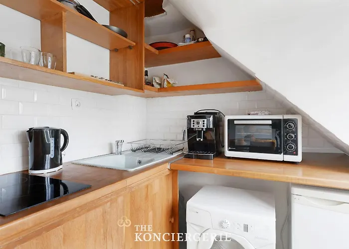 Apartment Elegant Pres De Saint-sulpice