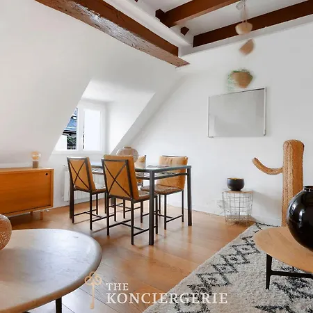 Elegant Pres De Saint-sulpice Apartment